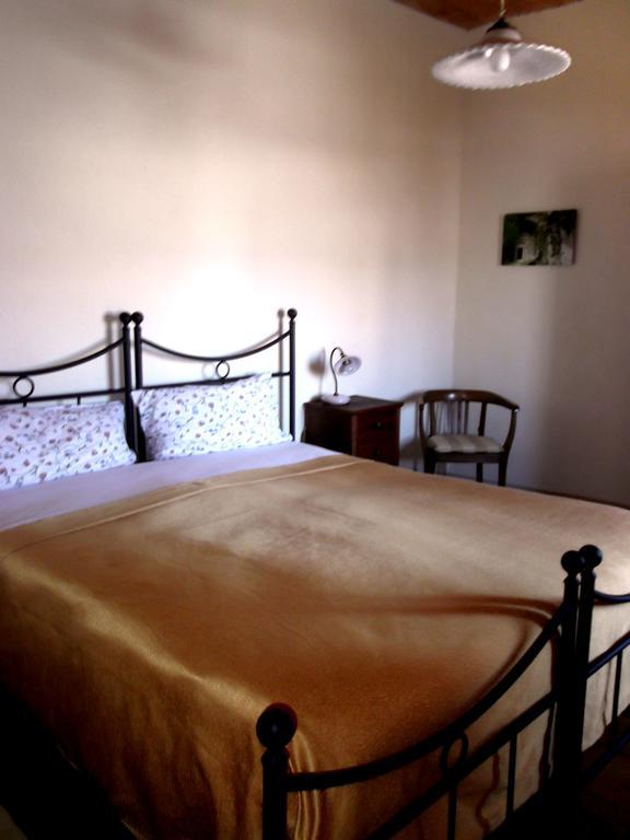 קמרינו Locanda Dell'Istrice חדר תמונה